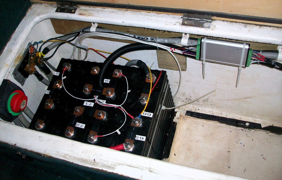 400Ah DIY LFP battery pack during installation