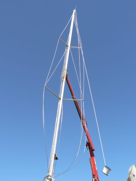 Nordkyn Completion 103 - Mast lift