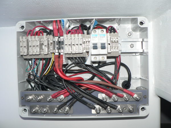 Nordkyn Interior Construction 92B - Desk junction box